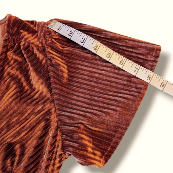 Baltic Born Andi stretch ribbed velvet short sleeve maxi wrap dress S - Picture 7 of 12